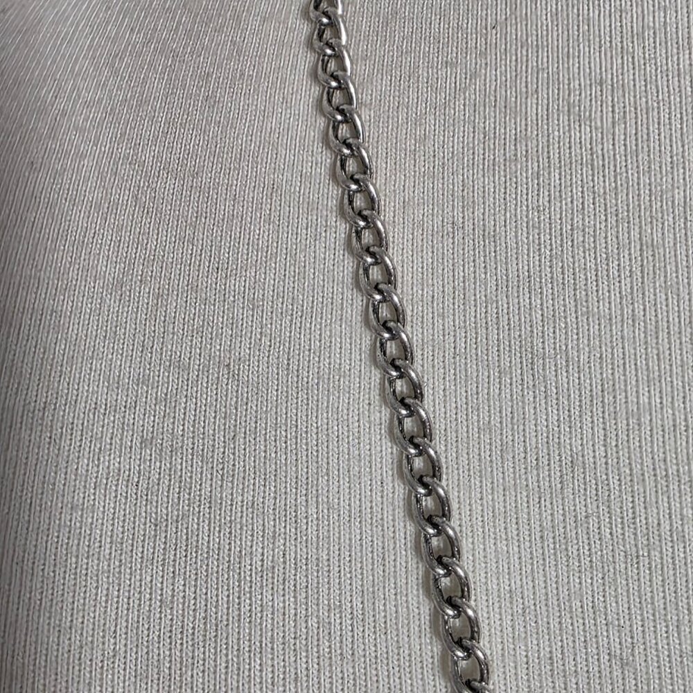 Chico's Etched Silvertone Medallion Pendant Necklace Mexican Inspired Boho - Picture 12 of 14